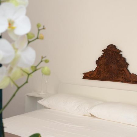 Bed and Breakfast Casa Cabras Siniscola Exterior foto